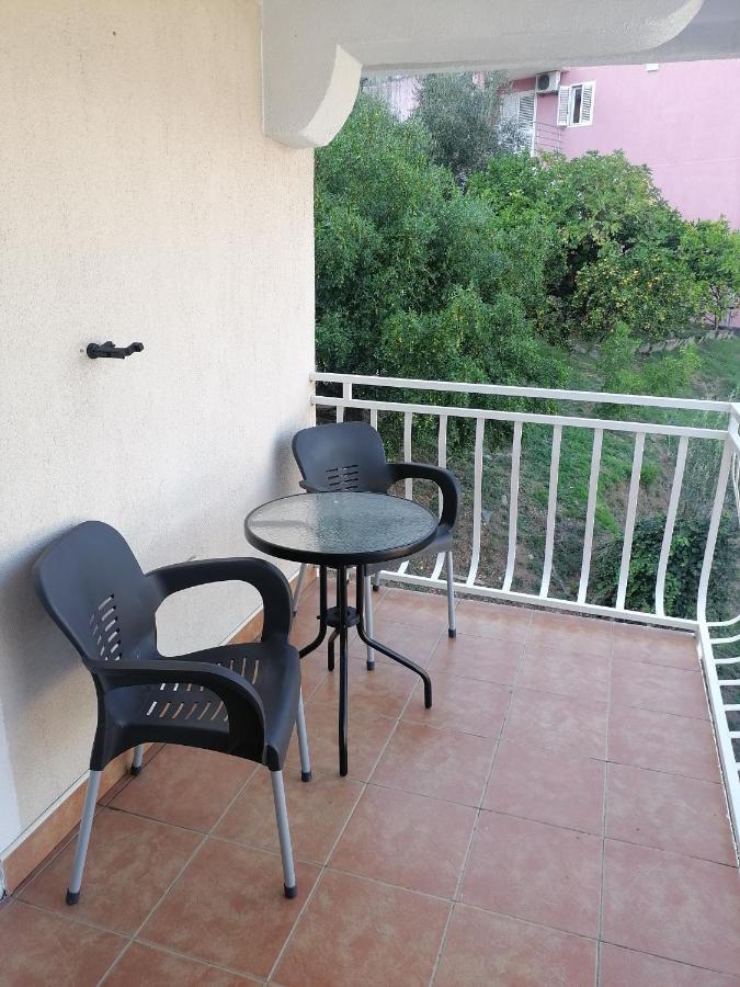 Guest House Garden Budva Bagian luar foto
