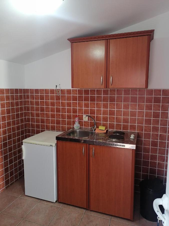 Guest House Garden Budva Bagian luar foto