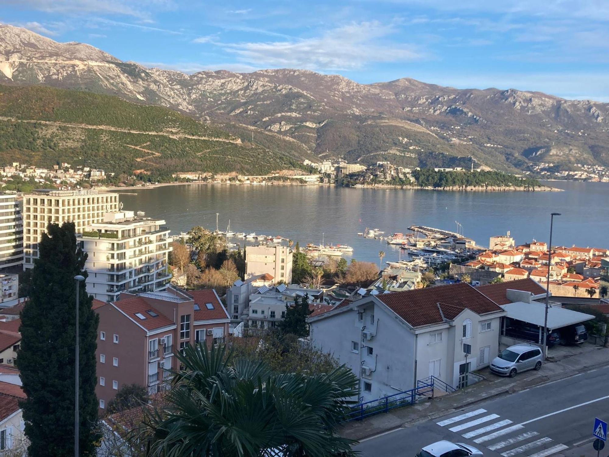 Guest House Garden Budva Bagian luar foto