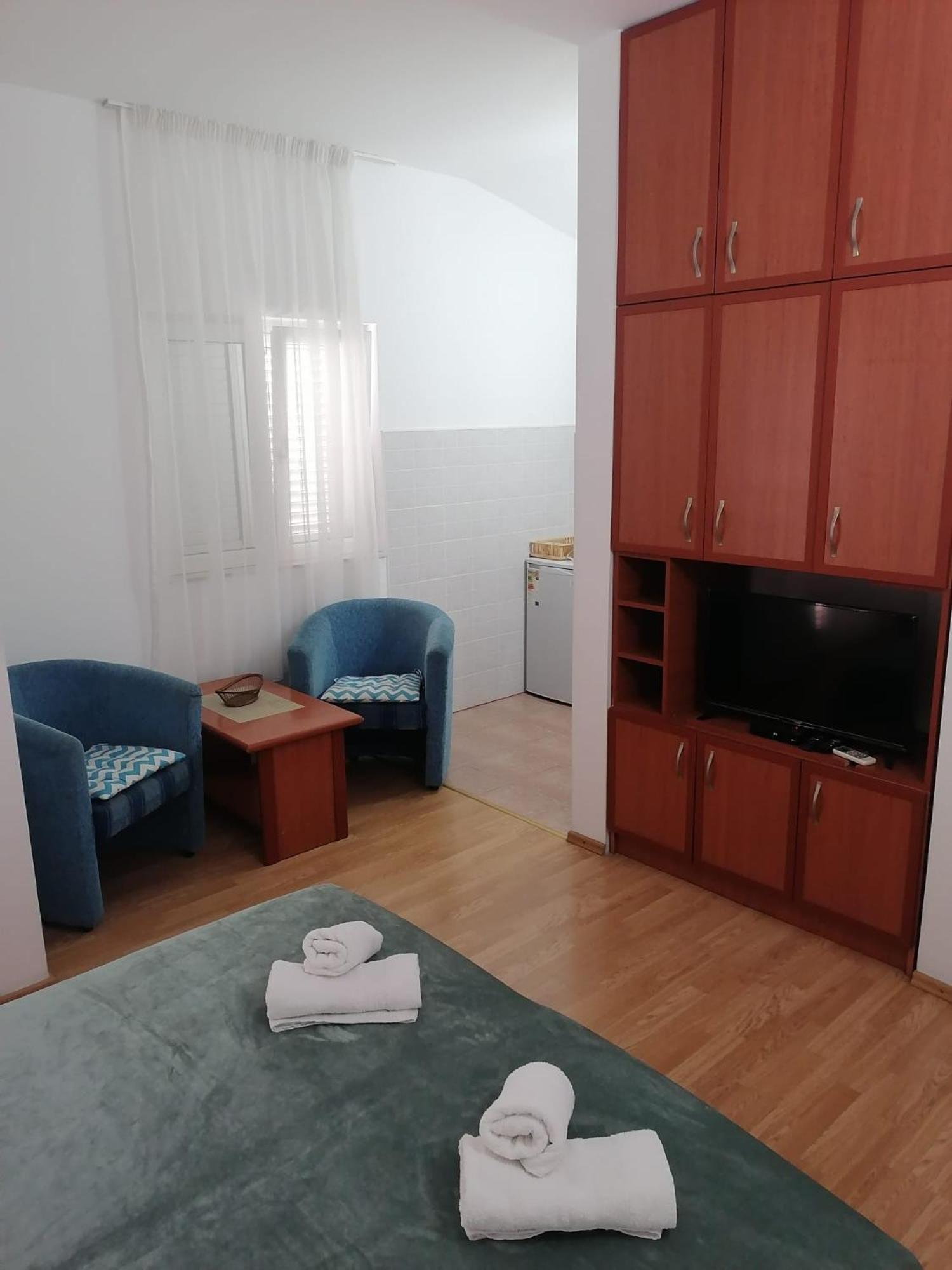 Guest House Garden Budva Bagian luar foto