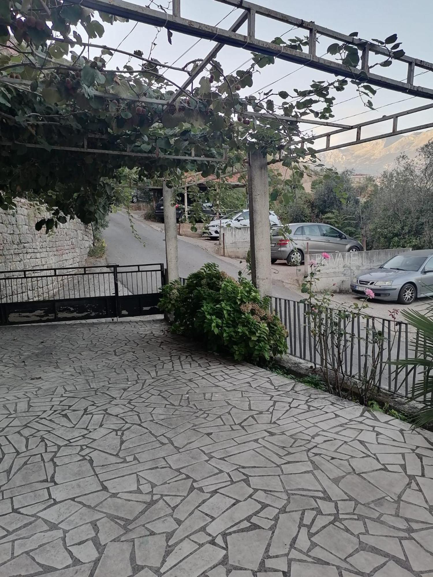 Guest House Garden Budva Bagian luar foto